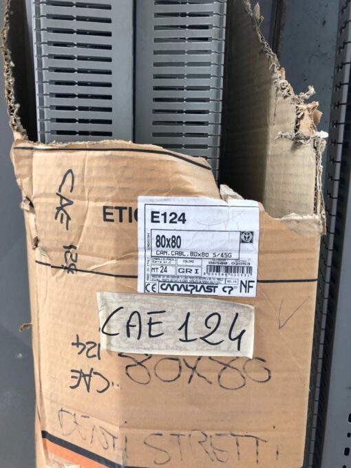 Lotto di canaline elettriche in plastica - immagine 2
