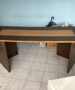 Tavolo in legno massello